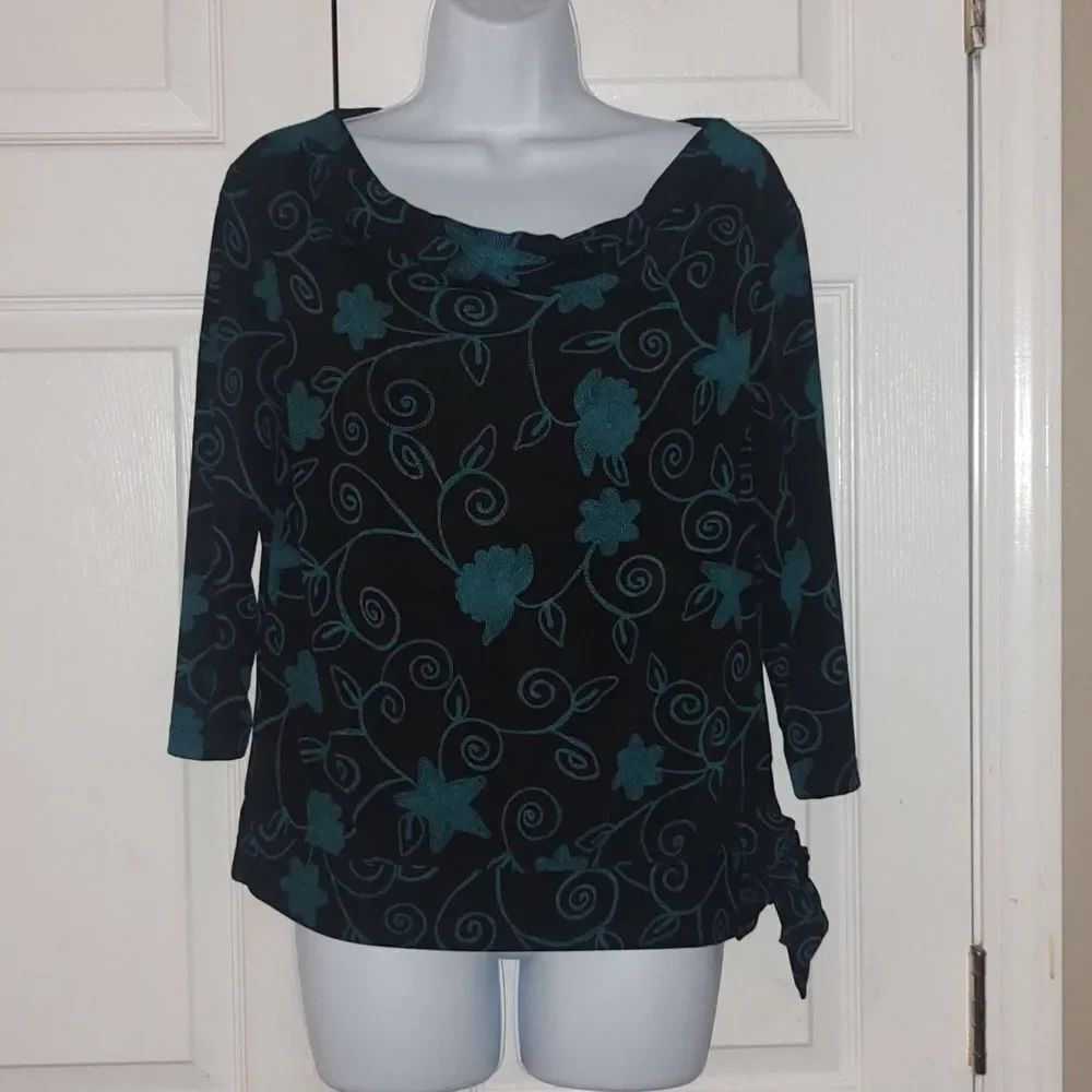 Good clothes Classics black and turquoise 3/4 length blouse side tie Sz M NWOT